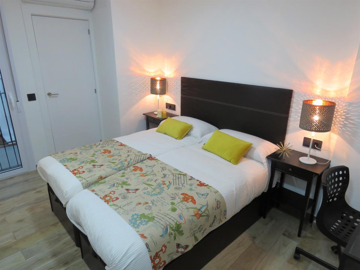 Living Hercules Apartment Sevilla